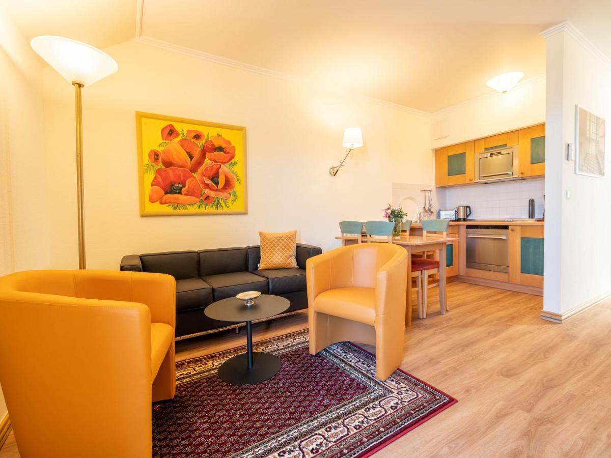 Komfort Mit 2 Schlafzimmern Und Balkon Im Dachgeschoss 012 Ostseebad Binz