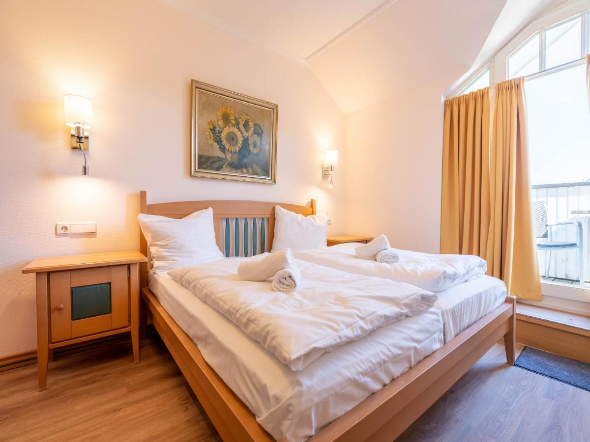 Apartment Komfort Mit 2 Schlafzimmern Und Balkon Im Dachgeschoss 012 *